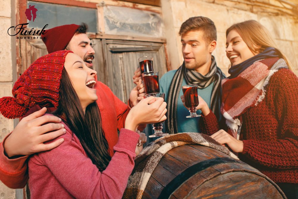 Forralt bor és barátok